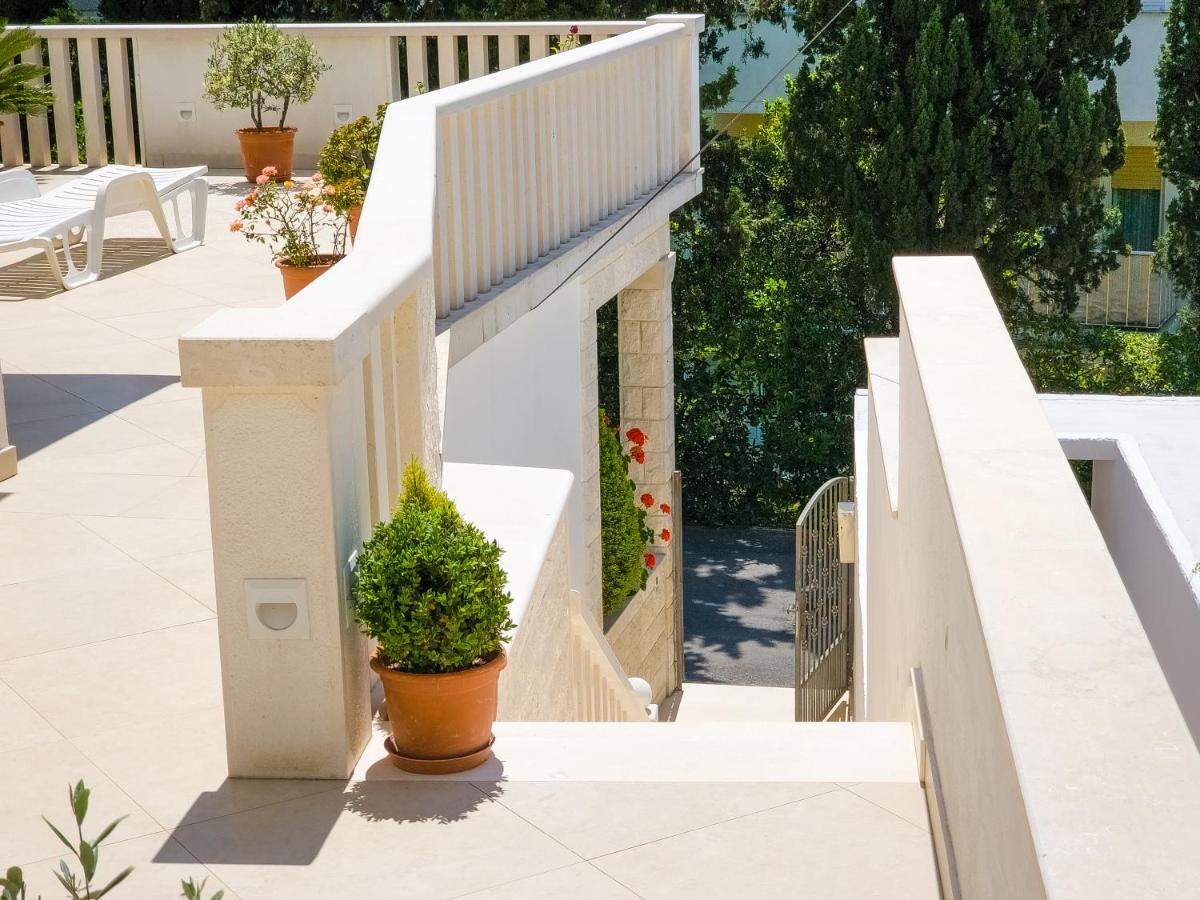 Apartments Nikolina Χβαρ Εξωτερικό φωτογραφία