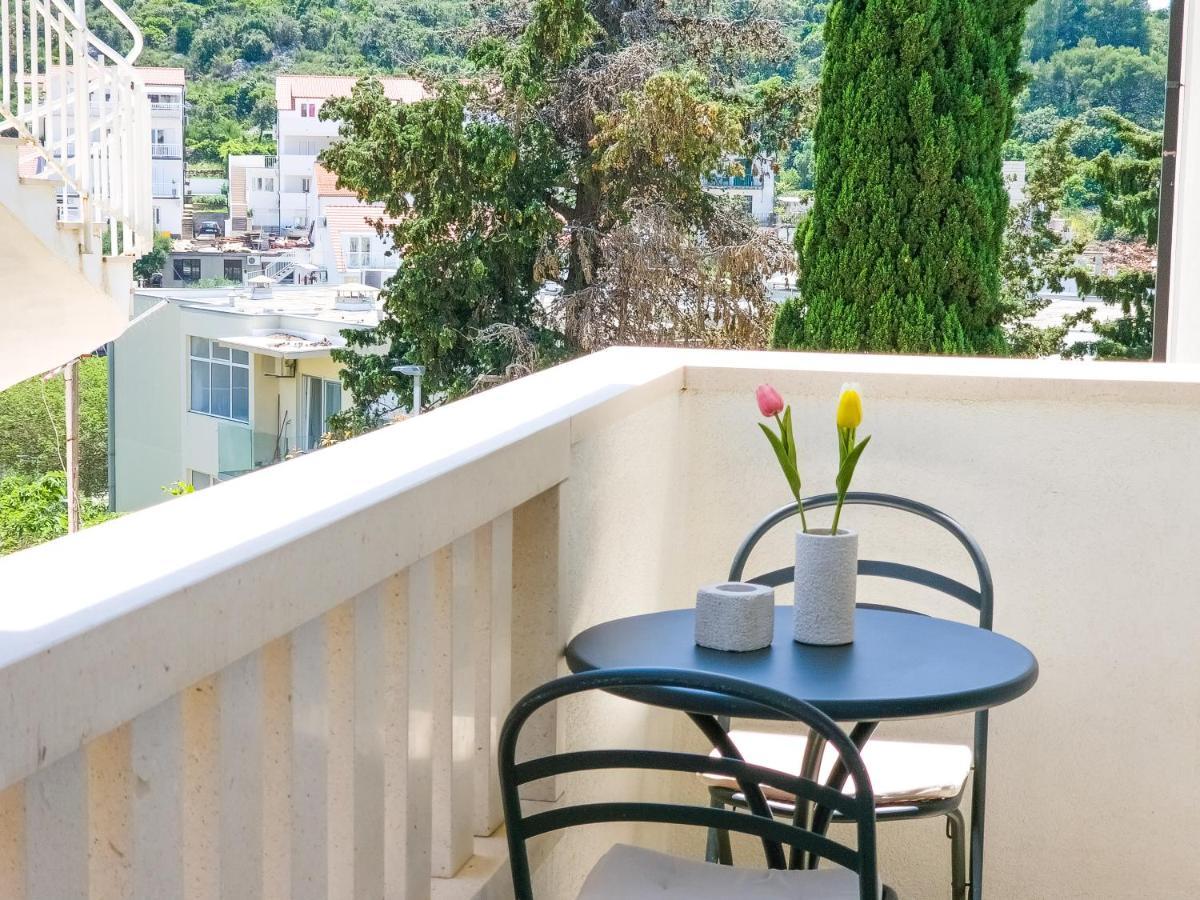 Apartments Nikolina Χβαρ Εξωτερικό φωτογραφία