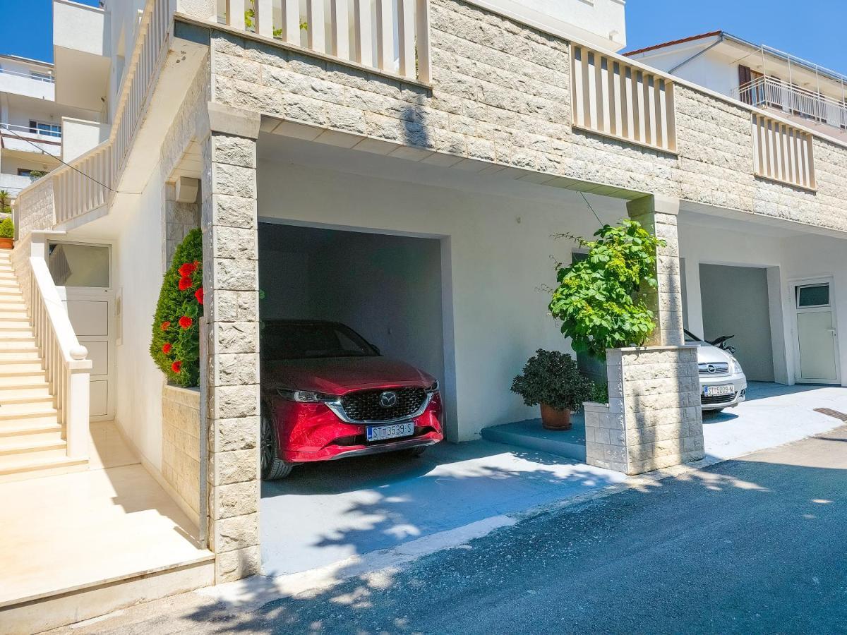 Apartments Nikolina Χβαρ Εξωτερικό φωτογραφία
