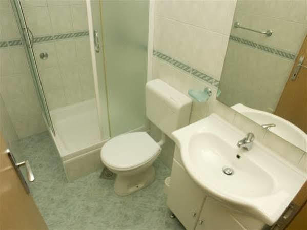Apartments Nikolina Χβαρ Εξωτερικό φωτογραφία