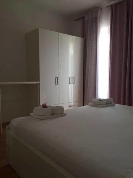 Apartments Nikolina Χβαρ Εξωτερικό φωτογραφία
