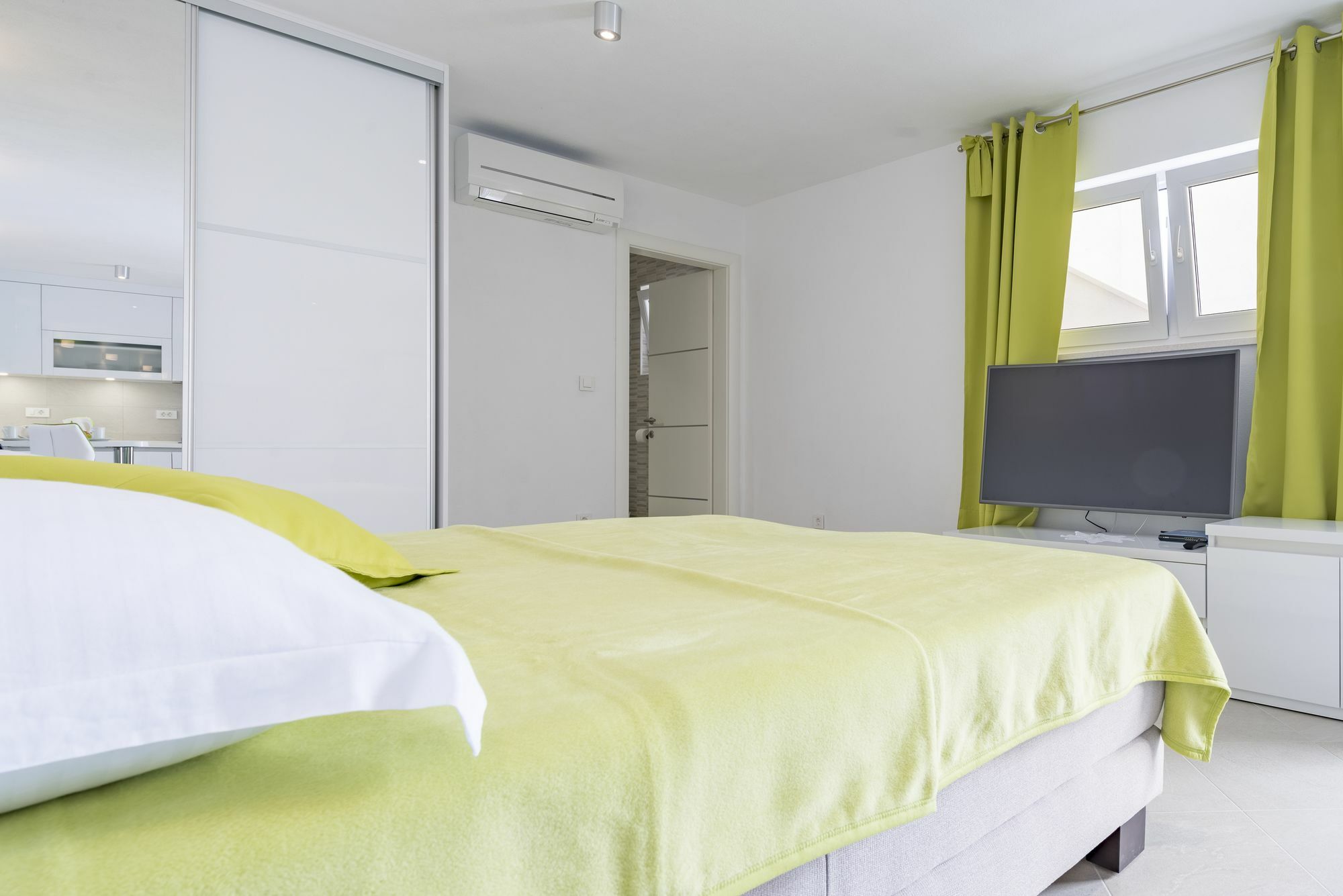Apartments Nikolina Χβαρ Εξωτερικό φωτογραφία