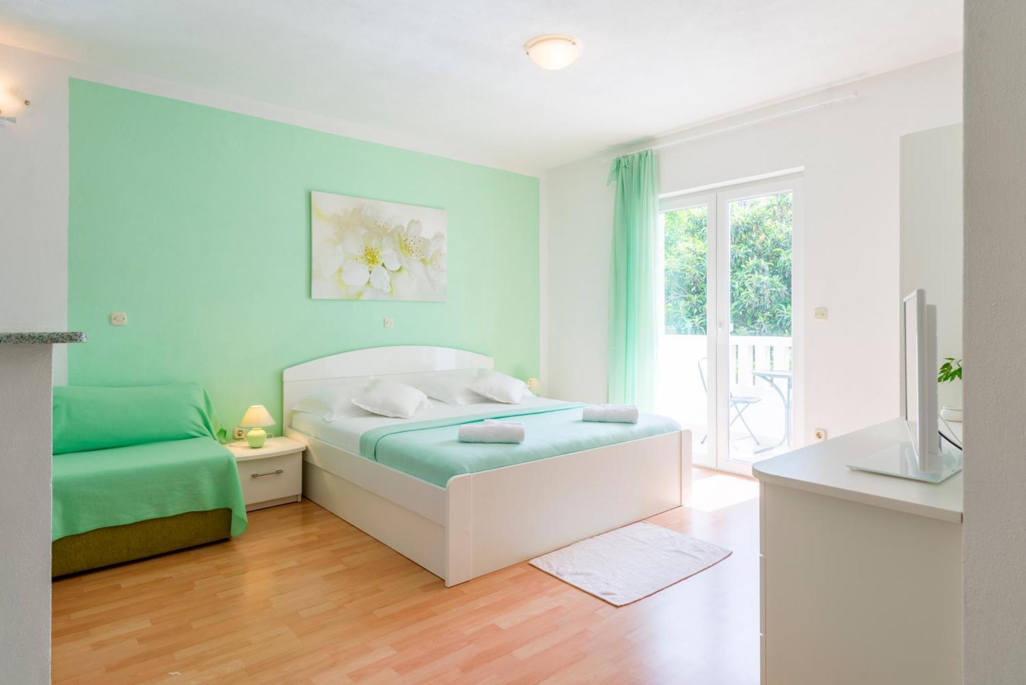 Apartments Nikolina Χβαρ Εξωτερικό φωτογραφία